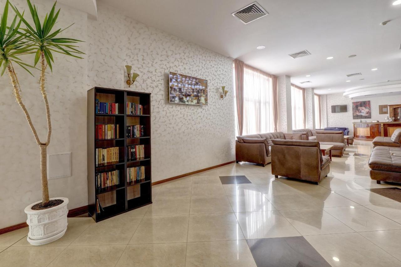 Hotel Continental Aranyhomok Kültér fotó