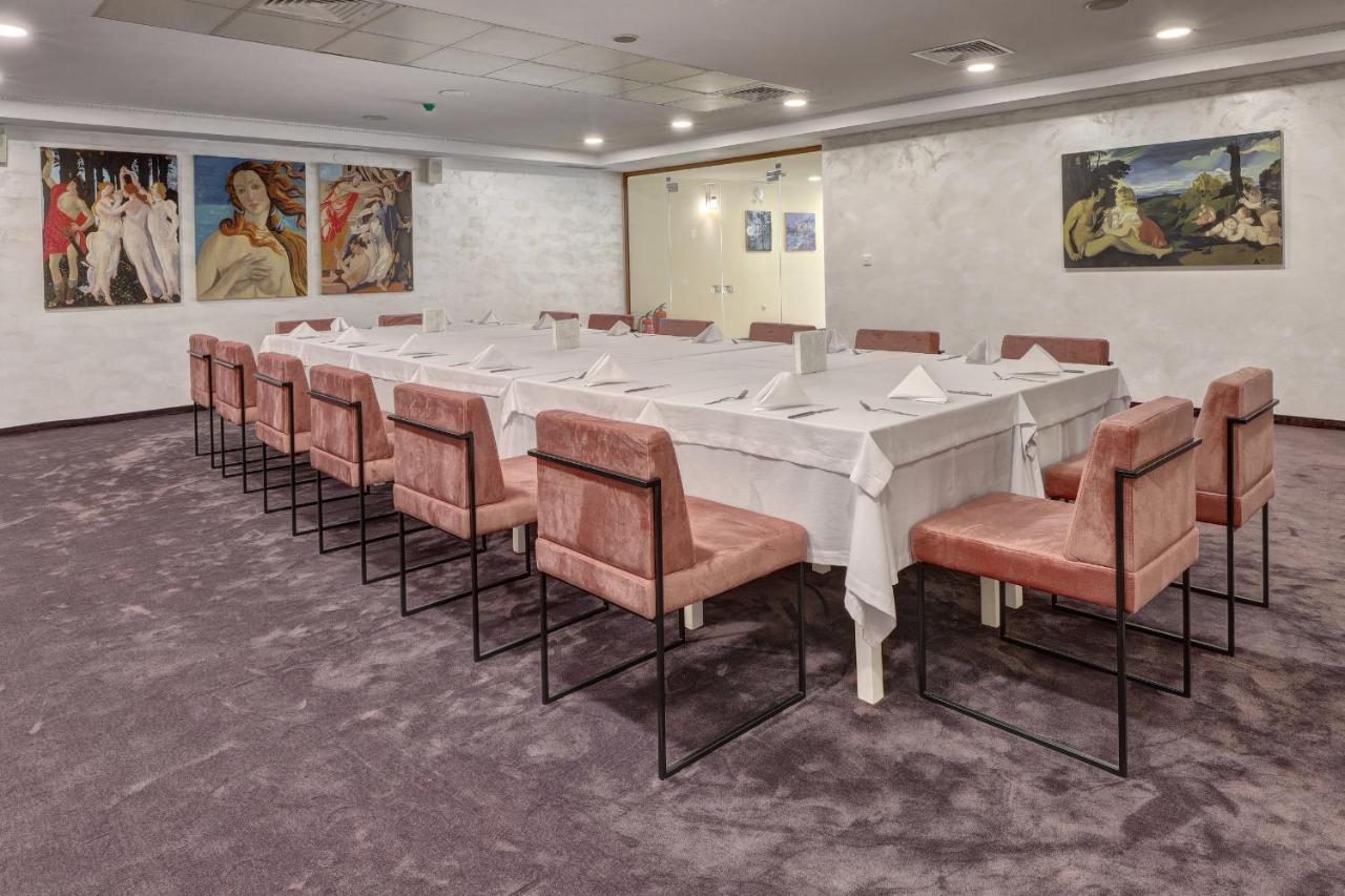 Hotel Continental Aranyhomok Kültér fotó