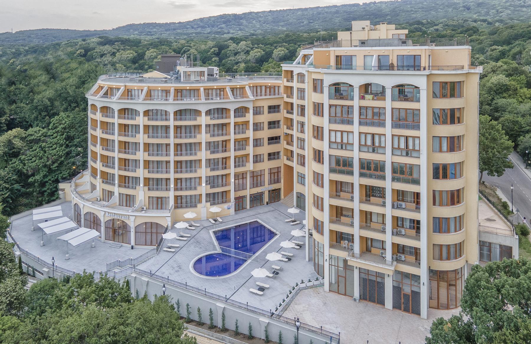 Hotel Continental Aranyhomok Kültér fotó