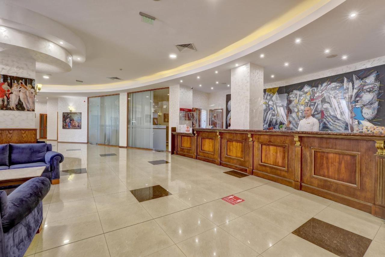 Hotel Continental Aranyhomok Kültér fotó