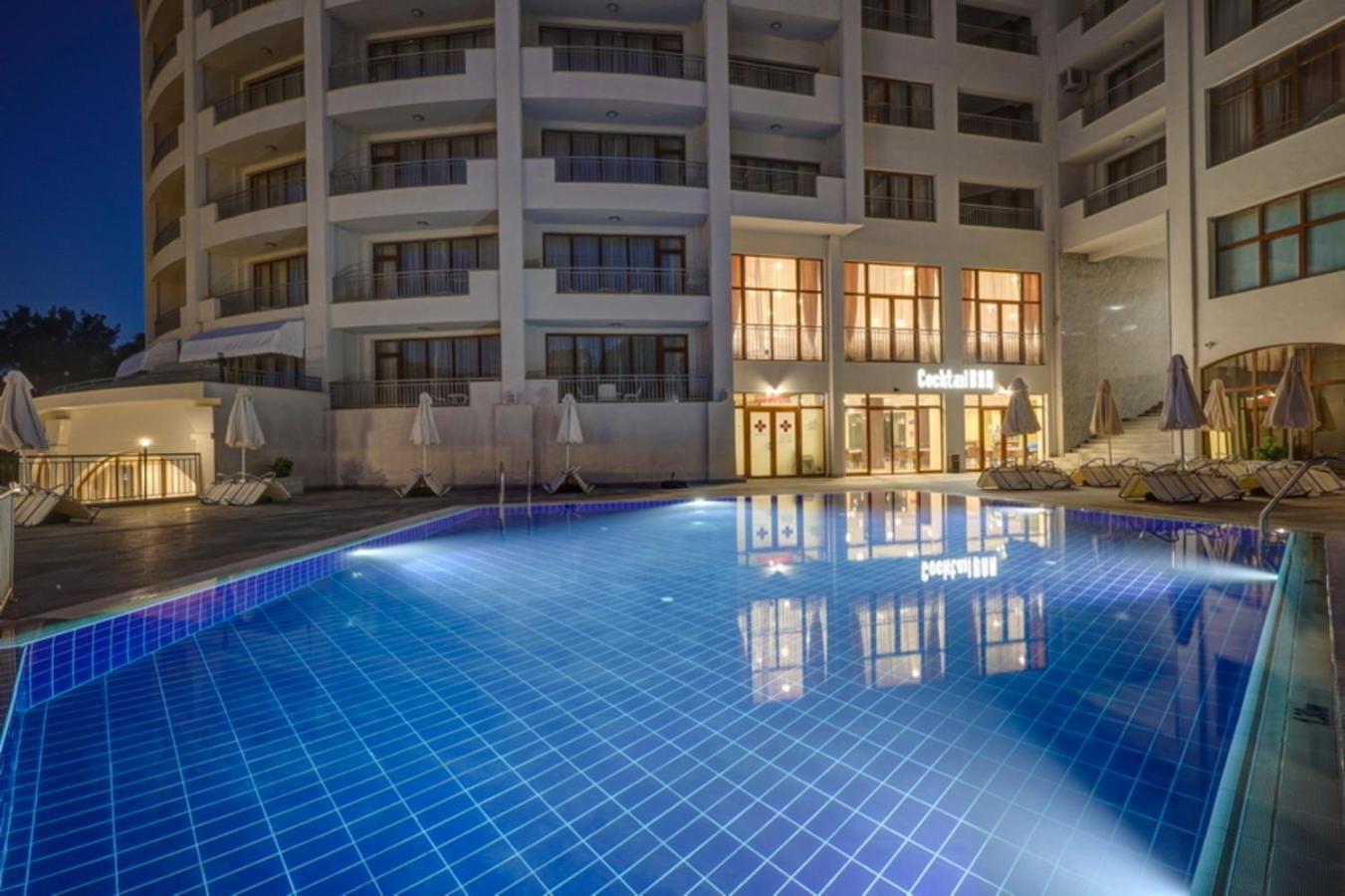 Hotel Continental Aranyhomok Kültér fotó