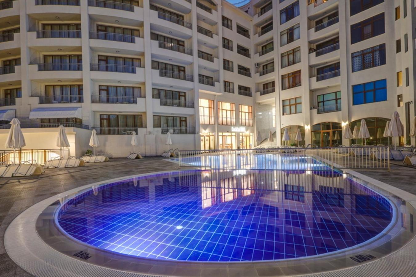 Hotel Continental Aranyhomok Kültér fotó