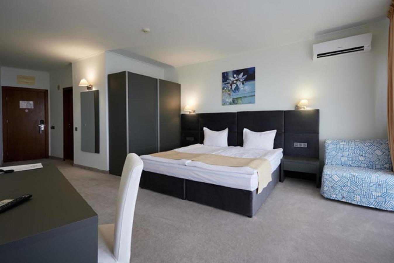 Hotel Continental Aranyhomok Szoba fotó