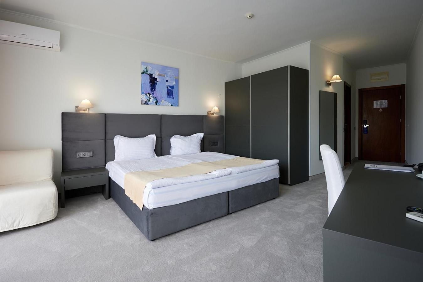 Hotel Continental Aranyhomok Szoba fotó