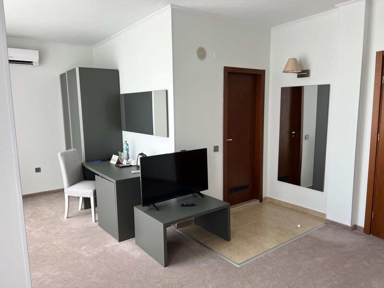 Hotel Continental Aranyhomok Szoba fotó